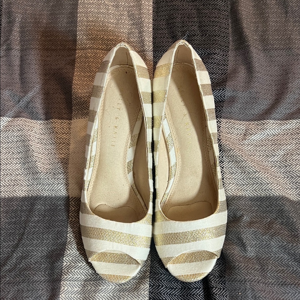 Kaydena Striped Beige and Gold Women's Wedges